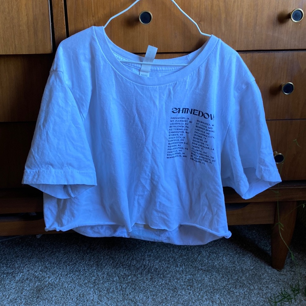 Cropped Shinedown Concert Tee